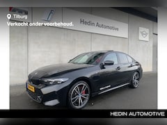 BMW 3-serie - 320e Sedan 320e High Executive M Sport pakket Pro | Achteruitrijcamera | Elektrisch bedien
