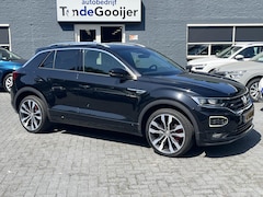 Volkswagen T-Roc - 1.5 TSi DSG R-line (3x) | NAV. | CAMERA | AFN. TREKHAAK | 19"|