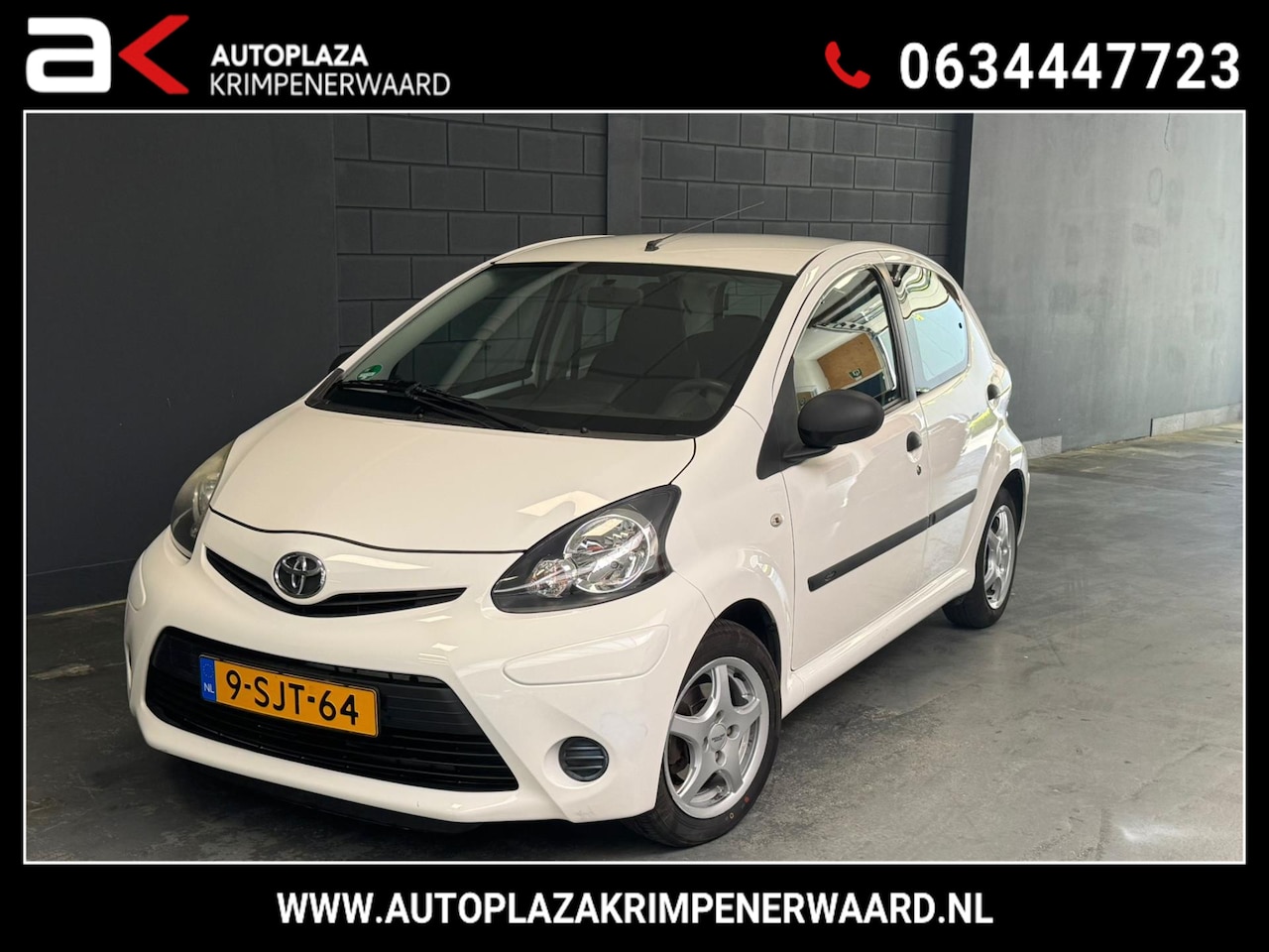 Toyota Aygo - 1.0 VVT-i Now Airco Carplay Android Facelift - AutoWereld.nl