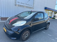 Peugeot 107 - 1.0-12V XR