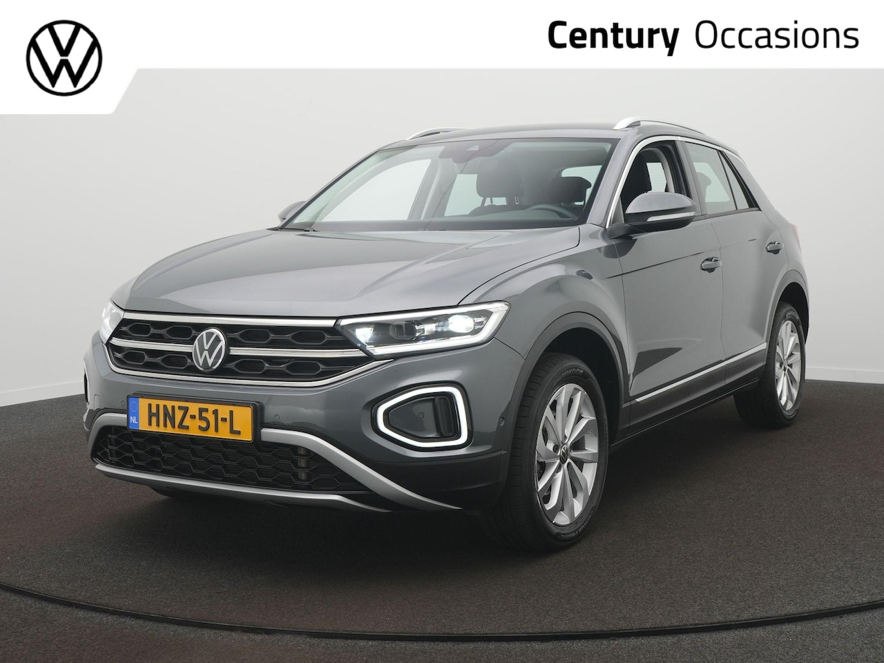 Volkswagen T-Roc - 1.5 TSI Style | Adaptive Cruise | Climate | Camera | Stoelverwarming | - AutoWereld.nl