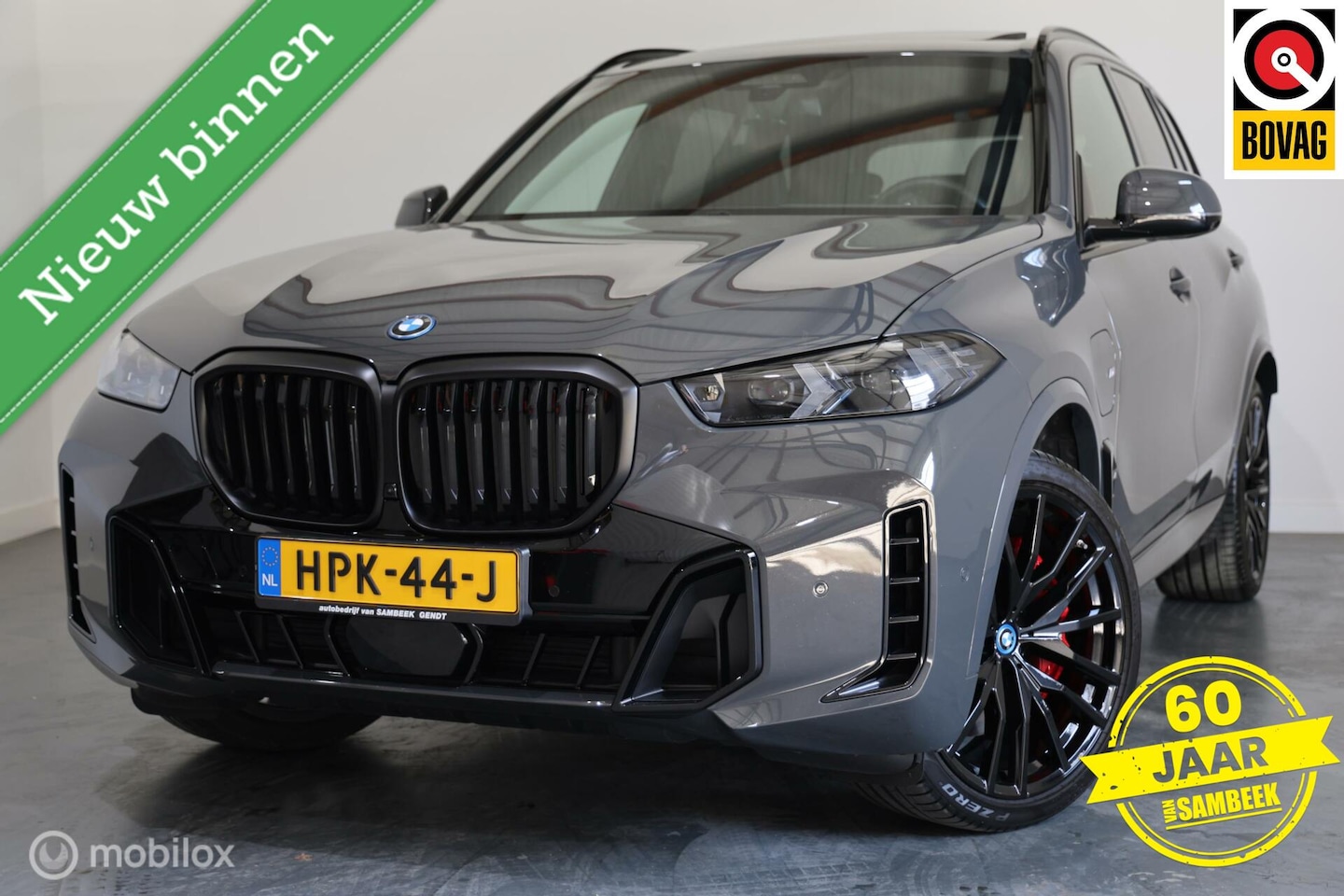 BMW X5 - 50e - PANO-B&W-MASSAGE-ADAPTIEF-VENTILATIE-TREKHAAK - AutoWereld.nl