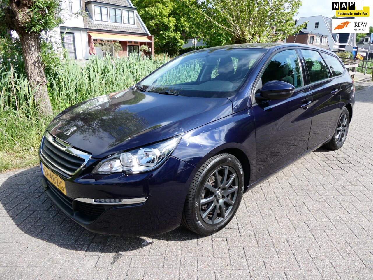 Peugeot 308 SW - 1.2i 110pk 1e eigenaar Airco Cruise Navi 125.000km Historie - AutoWereld.nl