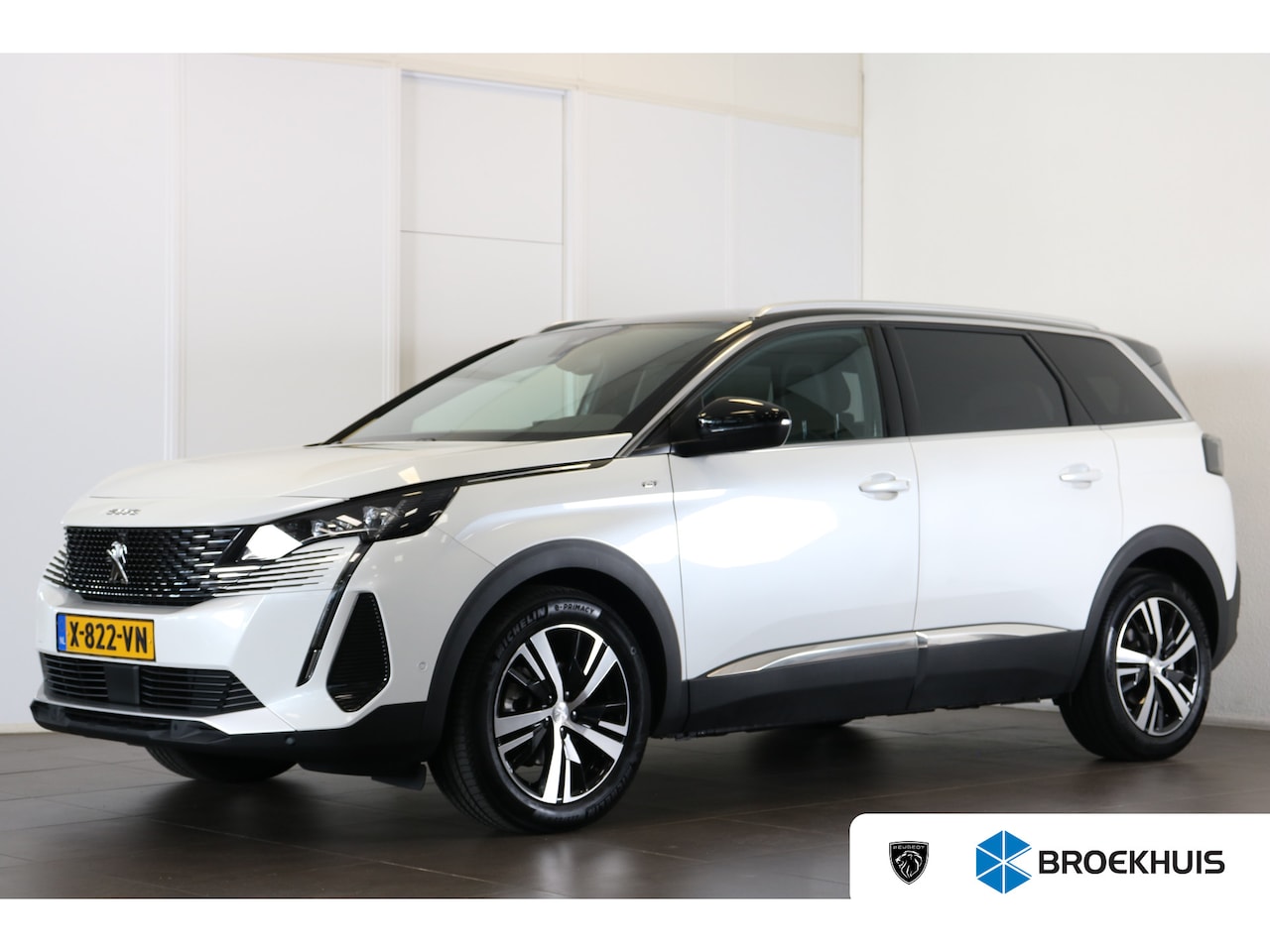 Peugeot 5008 - 1.2 Hybrid GT Automaat 136 | Navi | Camera | 7-zits | Keyless Entry | Parkeersensoren V+A - AutoWereld.nl