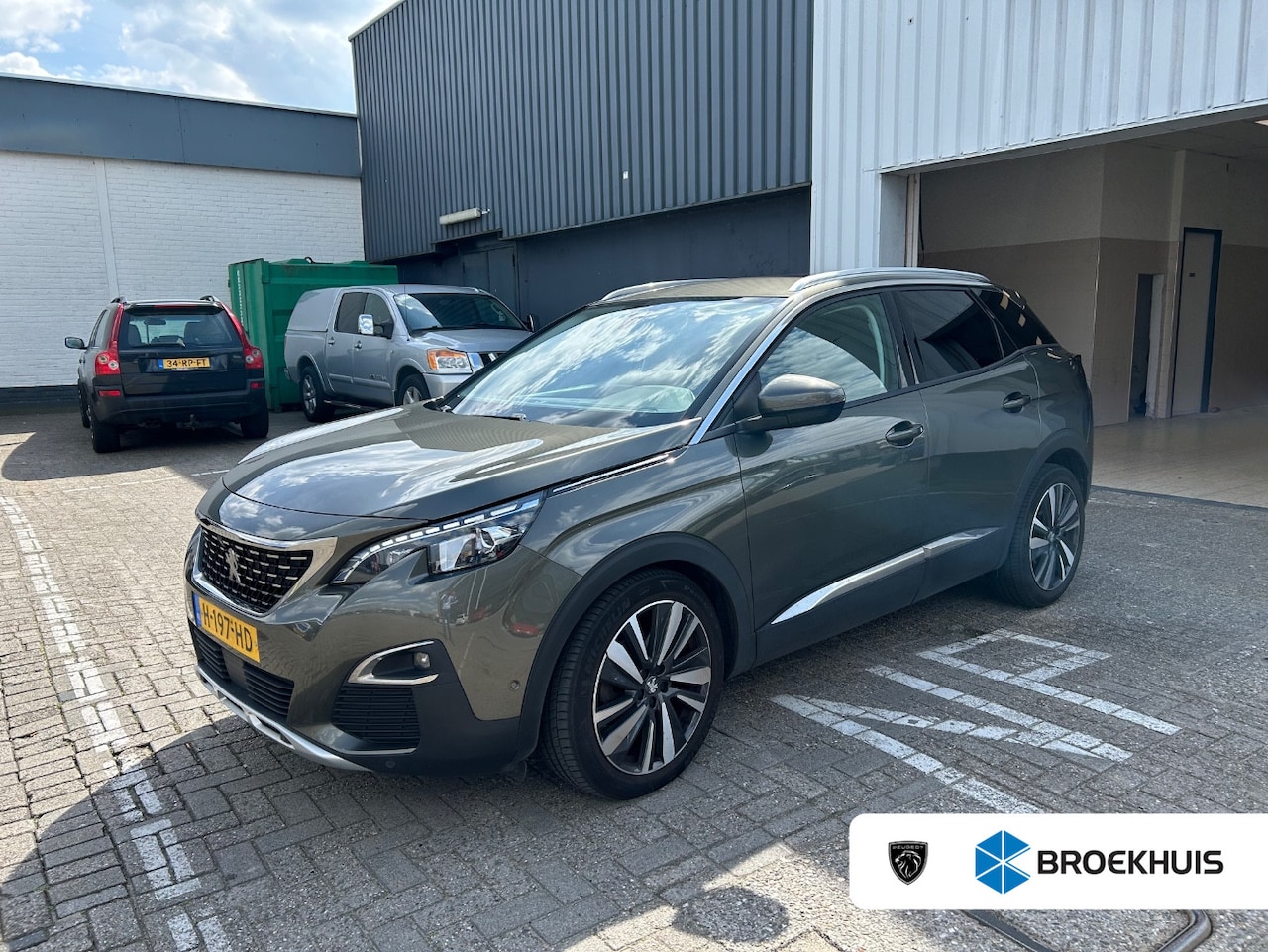 Peugeot 3008 - 1.2 PureTech Blue Lease Premium Airco | Camera | Cruise | Pdc V&A | Stoelverwarming | Elek - AutoWereld.nl