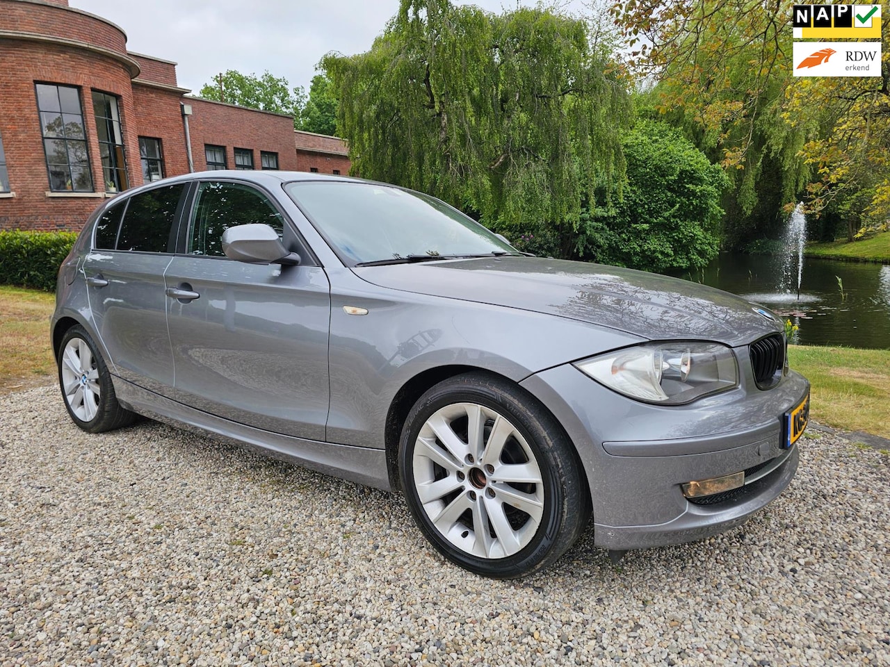BMW 1-serie - 116i edition 5-deurs AIRCO - AutoWereld.nl