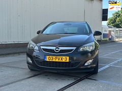Opel Astra - 1.4 Turbo Sport Airco/Navi/Pdc/Cruise Nap