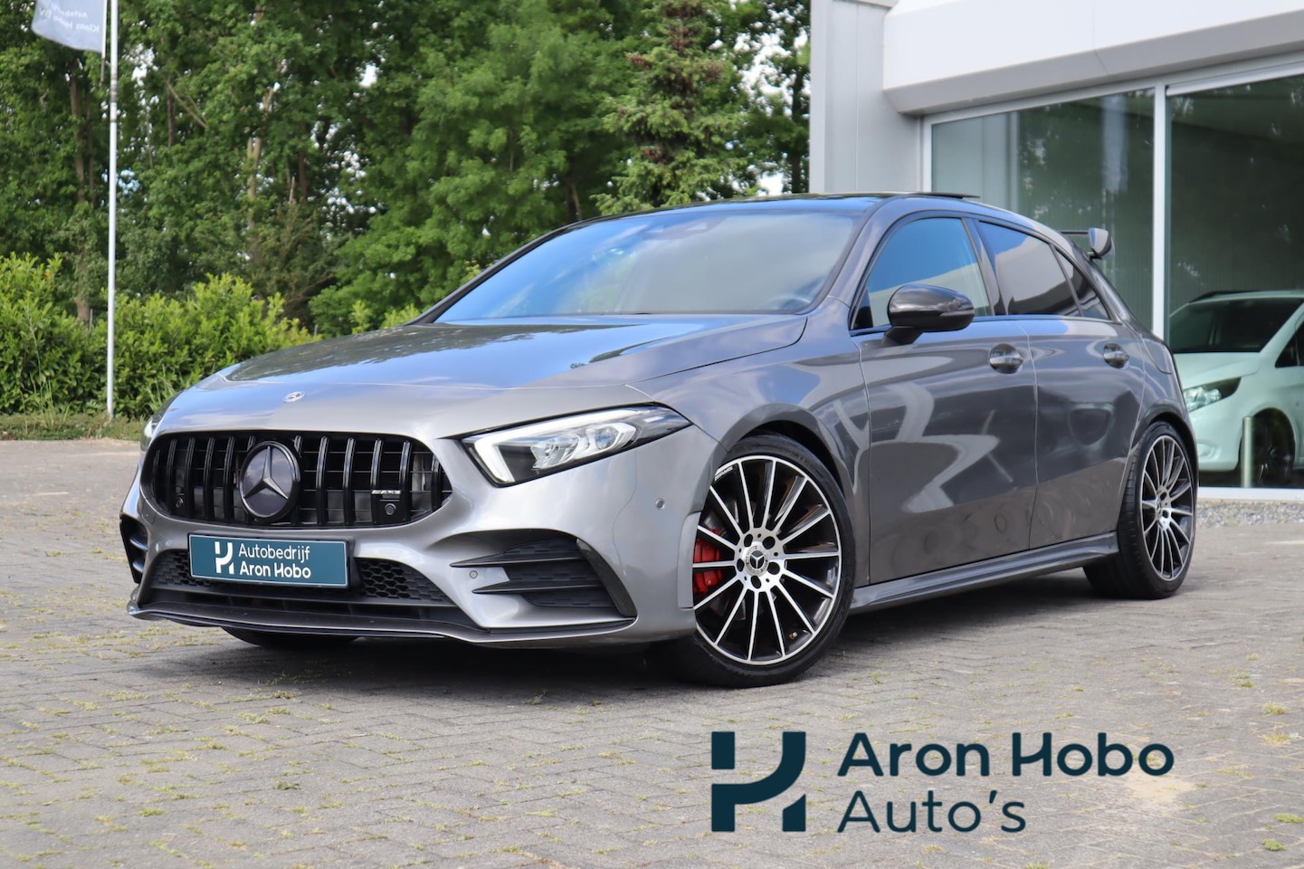 Mercedes-Benz A-klasse - 200 AMG Pano, Sfeerverlichting, Stoelverwarming, Camera - AutoWereld.nl