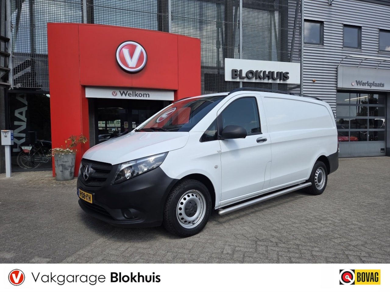 Mercedes-Benz Vito - 111 CDI Lang BusPro | Airco | Trekhaak - AutoWereld.nl