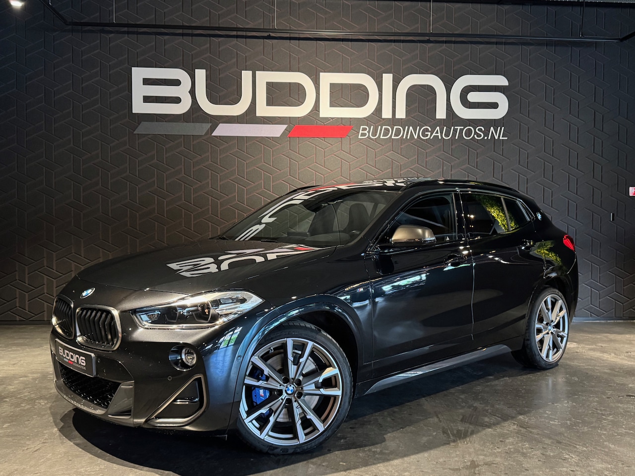 BMW X2 - M35i High Exe | Pano | Trekhaak | Orig NL - AutoWereld.nl