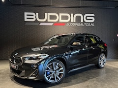 BMW X2 - M35i High Exe | Pano | Trekhaak | Orig NL
