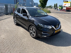 Nissan Qashqai - 1.2 N-Connecta AUTOMAAT