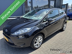 Ford Fiesta - 1.4i Trend Automaat Airco CV LMV AUX 3 drs