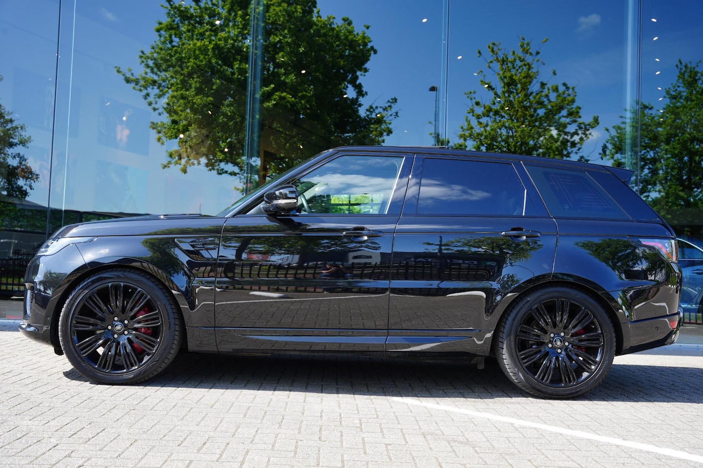 Land Rover Range Rover Sport - P400 Hybride GERESERVEERD - AutoWereld.nl