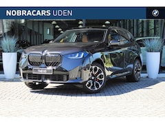 BMW X3 - xDrive30e M Sport Automaat / Panoramadak / Sportstoelen / Parking Assistant Professional /