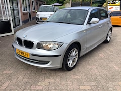 BMW 1-serie - 116i Business Line NIEUWE APK 2026
