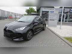 Toyota Yaris - 1.5 Hybrid TeamD ADAPTIEVE CRUISE, CLIMA, CAMERA, PDC V&A, STOELVERWARMING, 23.224KM