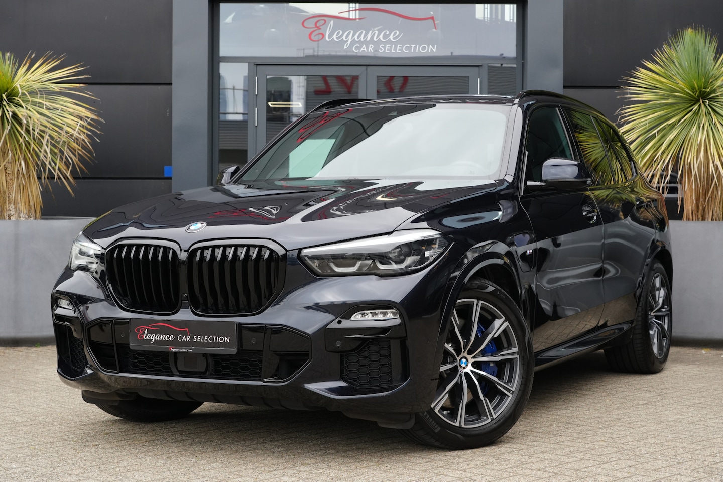 BMW X5 - xDrive45e M Sport High Executive 394pk Panoramadak/Stoelverwarming/Camera - AutoWereld.nl