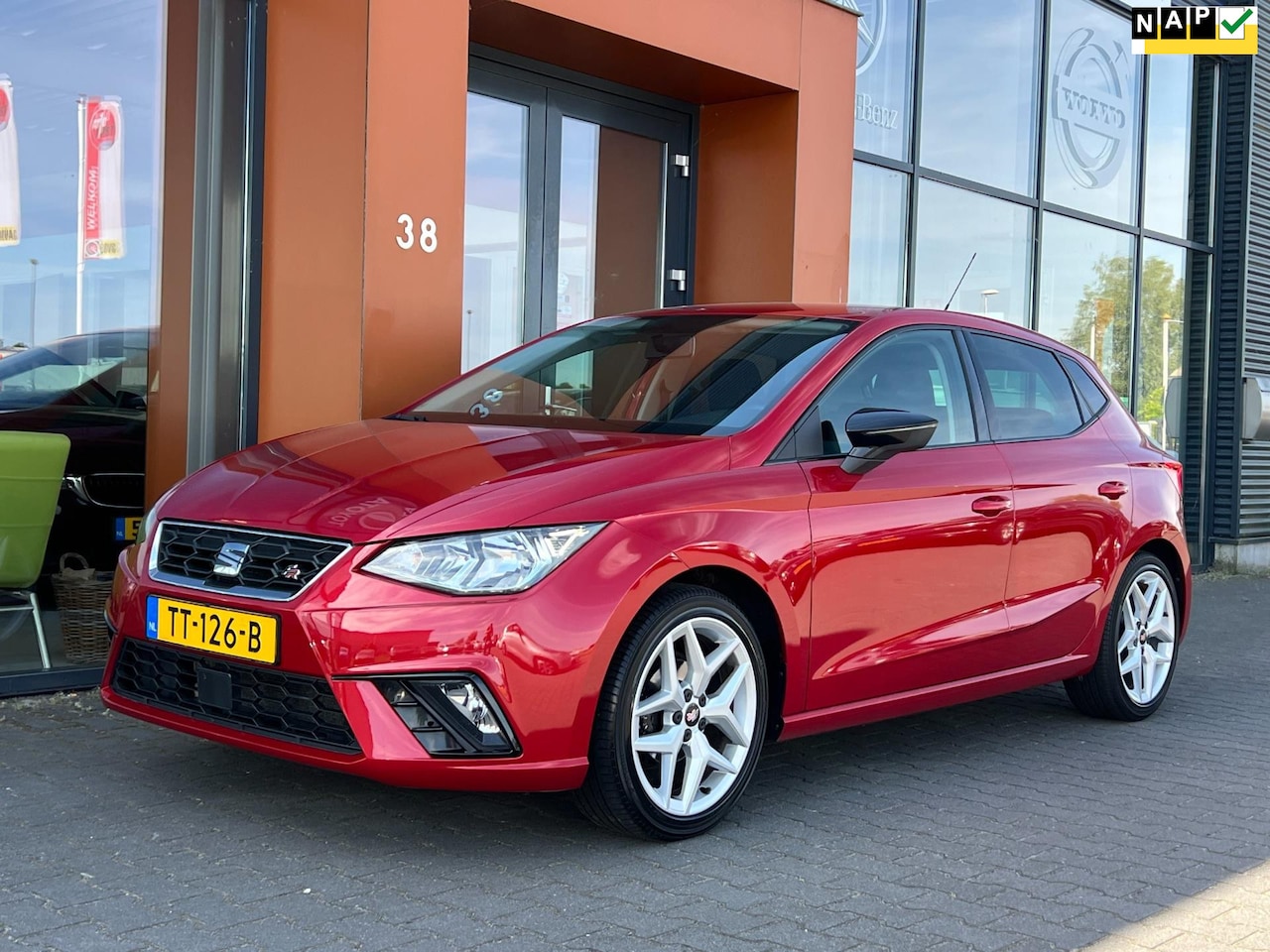 Seat Ibiza - 1.0 TSI FR Business Intense|Airco|Navi|Cruise - AutoWereld.nl