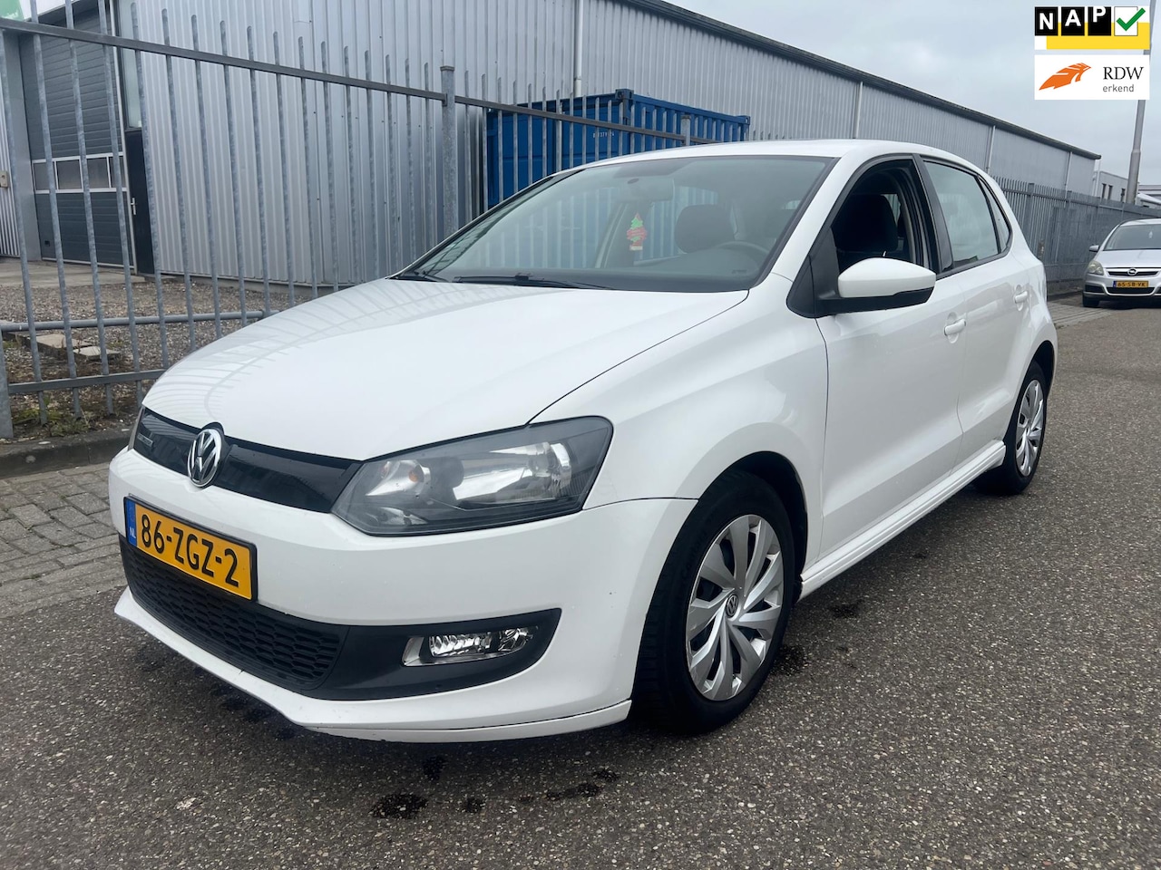 Volkswagen Polo - 1.2 TDI BlueMotion Comfortline | Airco | Navi | Cruise | APK 3-2026 - AutoWereld.nl