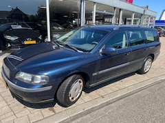Volvo V70 - 2.4 COMFORT LINE