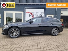 BMW 3-serie - 330E X-Drive sportLine Navi Leder AppleCAR HEUD Blackline