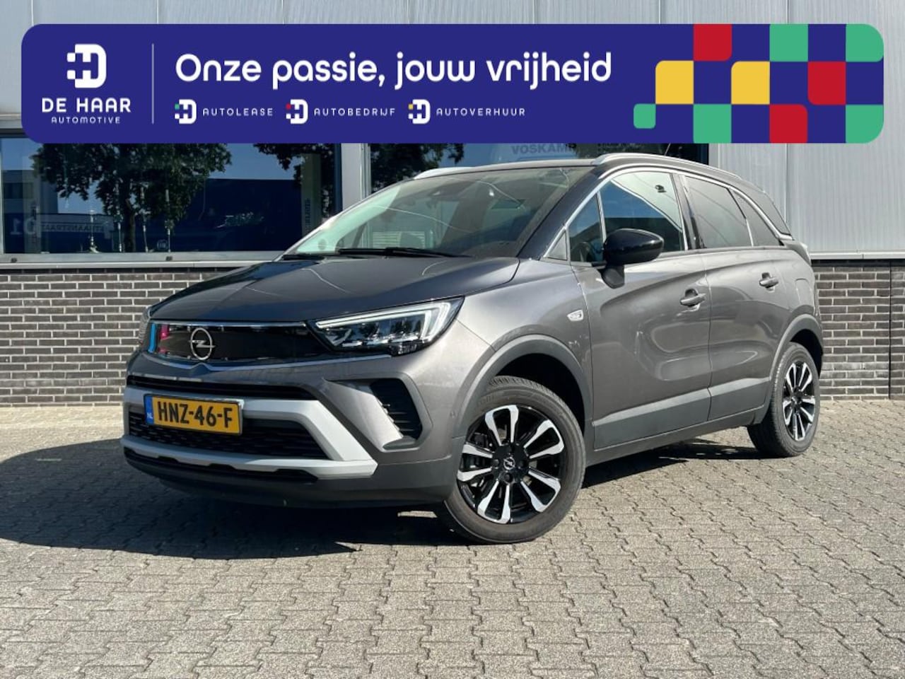 Opel Crossland - 1.2 Turbo Elegance - Glazen dak - Parkeercamera - Sensoren Voor - AutoWereld.nl