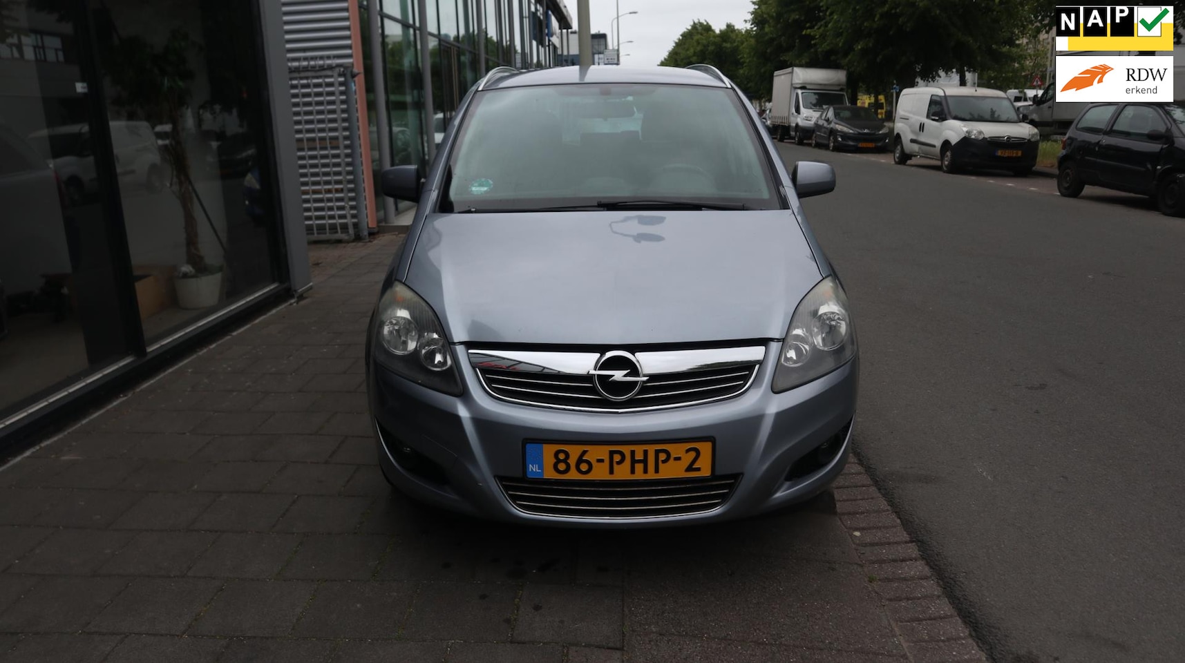 Opel Zafira - 1.8 111 years Edition 1.8 111 years Edition - AutoWereld.nl