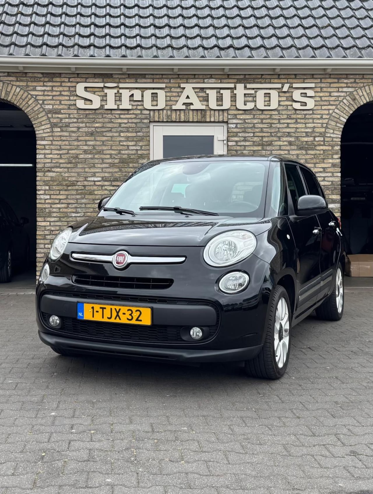 Fiat 500 L Living - 0.9 TwinAir Lounge 7 persoons Bj 2014 zeer nette auto - AutoWereld.nl