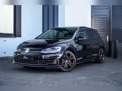 Volkswagen Golf - 2.0 TSI GTI 245PK Performance PANO / KEYLESS / TREKHAAK