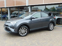 Toyota RAV4 - 2.5 Hybrid AWD Style | 1650kg trekgewicht