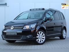 Volkswagen Touran - 1.4 TSI Comfortline NAVI I CAM I TREKHAAK I CLIMA I CRUISE I PDC I PARKEER ASSIST I STOEL.