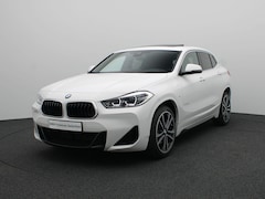 BMW X2 - sDrive18i High Executive | M Sportpakket | Trekhaak | Comfort Access | Panoramadak | Head
