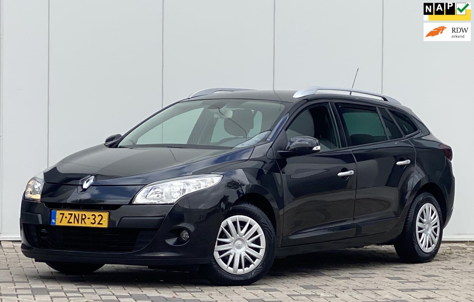 Renault Mégane Estate - 1.6 Dynamique KEYLESS STOELVERWARMING - AutoWereld.nl