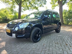 Skoda Yeti - 1.2 TSI airco cruis automaat PDC stoelverwarming