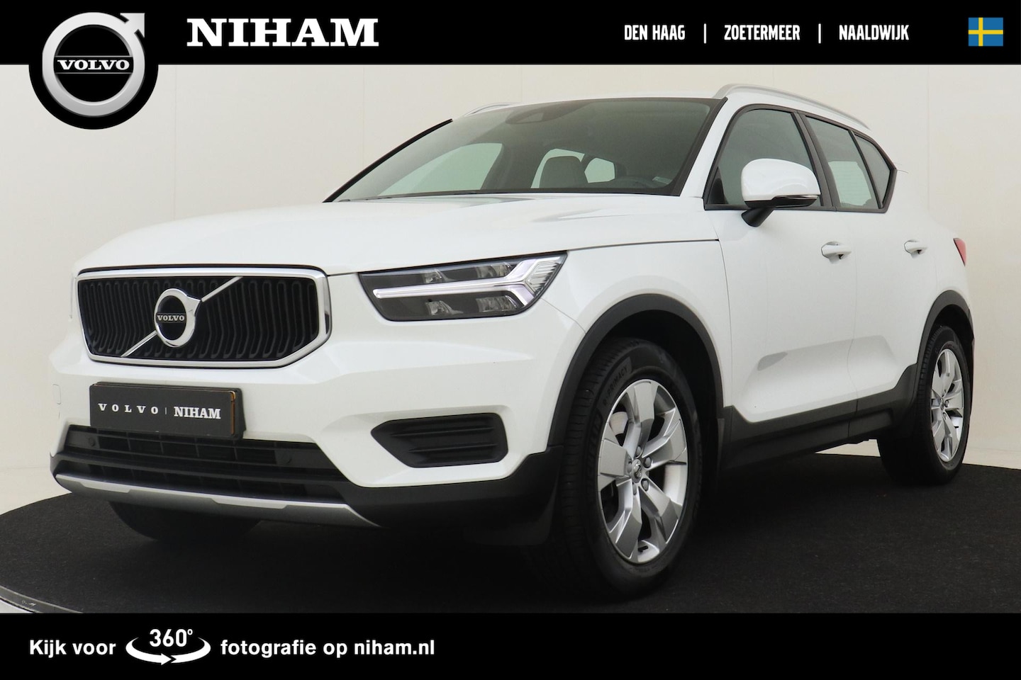 Volvo XC40 - T4 AUT. MOMENTUM -TREKHAAK|PDC|CRUISE|18"|AUTOMAAT - AutoWereld.nl