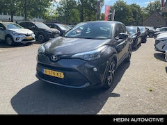 Toyota C-HR - 1.8 Hybrid Active | Afneembare trekhaak | Camera | Climate Control |
