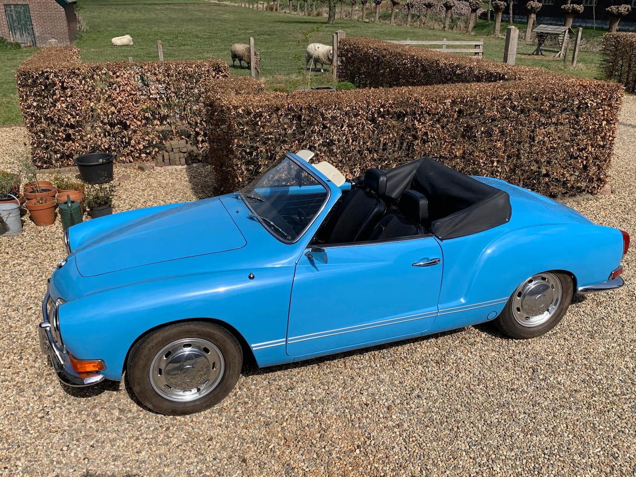 Volkswagen Karmann Ghia - Cabriolet 1970 bijzonder fraaie conditie - AutoWereld.nl