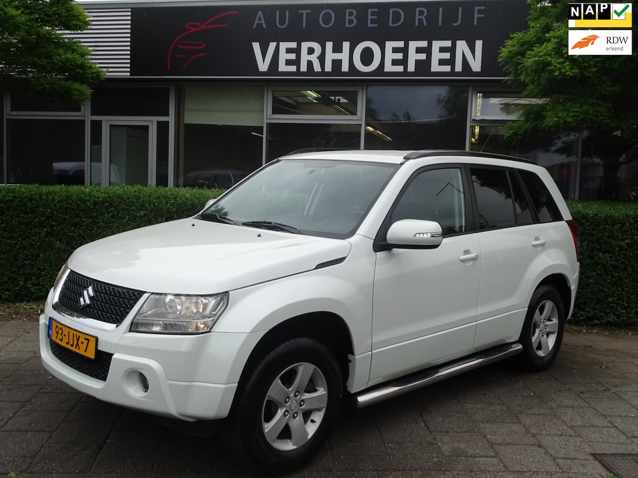 Suzuki Grand Vitara - 2.0-16V Exclusive - YOUNGTIMER - STOELVERWARMING - CLIMATE / CRUISE - ONLANGS ONDERHOUD GE - AutoWereld.nl
