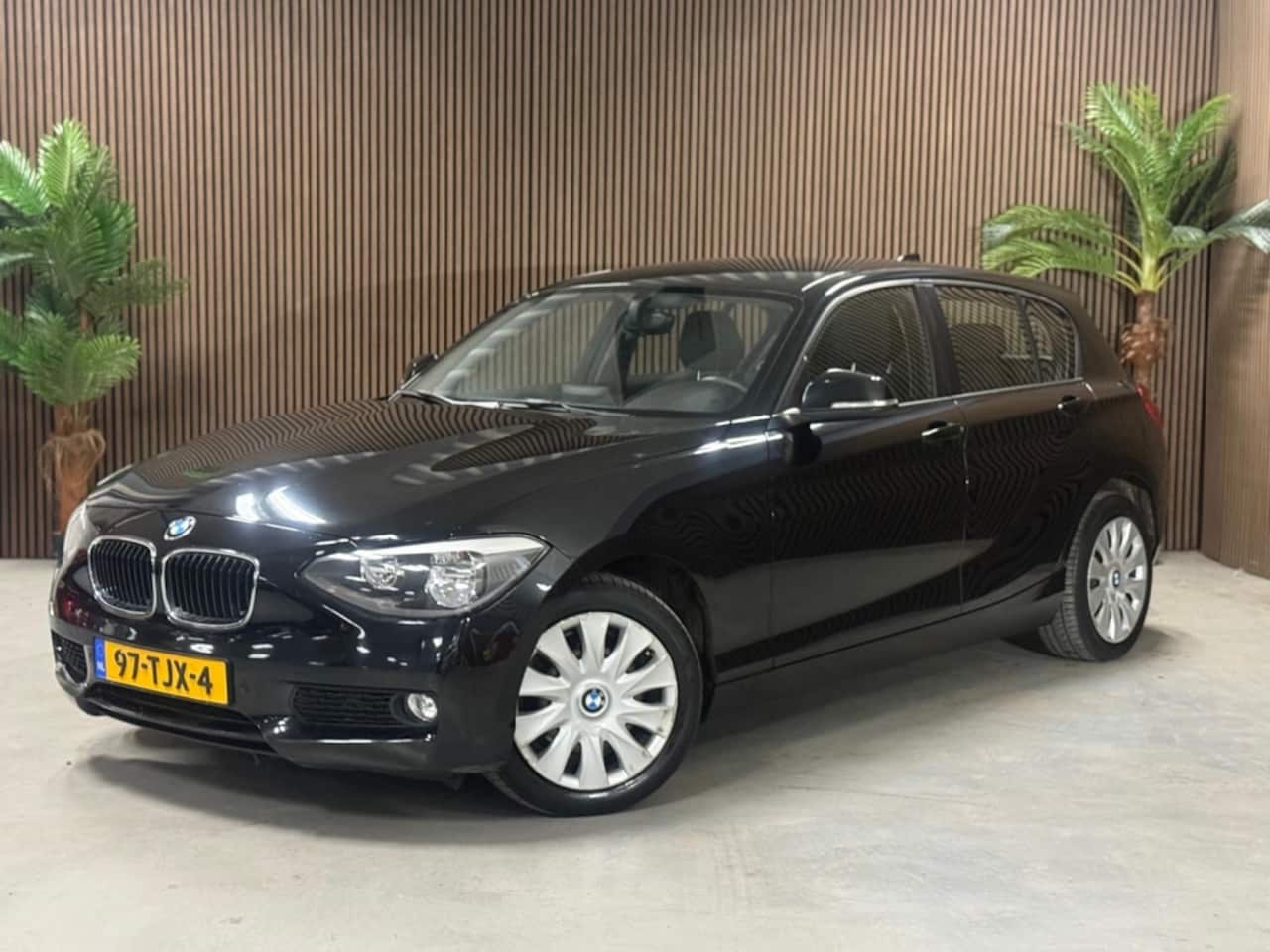 BMW 1-serie - 116i Business 116i Business - AutoWereld.nl