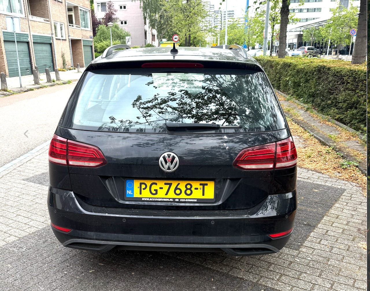 Volkswagen Golf Variant - 1.0 TSI Trendline - AutoWereld.nl