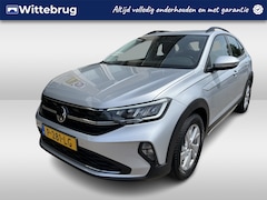 Volkswagen Taigo - 1.0 TSI Life / AUTOMAAT/ PARK. SENSOREN V+A/ ACC/ DAB/ APP-CONNECT/ NAVI/ LED/ AIRCO/ ISOF