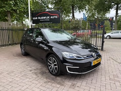 Volkswagen e-Golf - Xenon Leder Nav Stoelverw Cruise-con Dealer ond