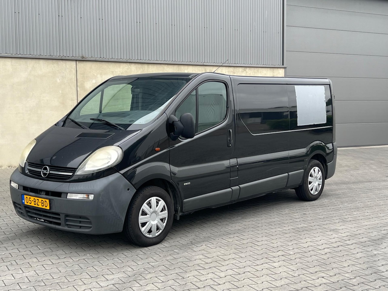 Opel Vivaro - 1.9 DTI L2H1 AIRCO+RADIO CD AUX+ELEKTRISCHE PAKKET+TREKHAAK - AutoWereld.nl