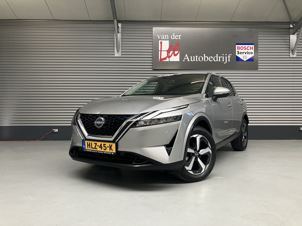 Nissan Qashqai - 1.3 MHEV XTRONIC/360 CAM/TREKH/DODE HOEK/NAVI/KEY-LESS/ENZ - AutoWereld.nl