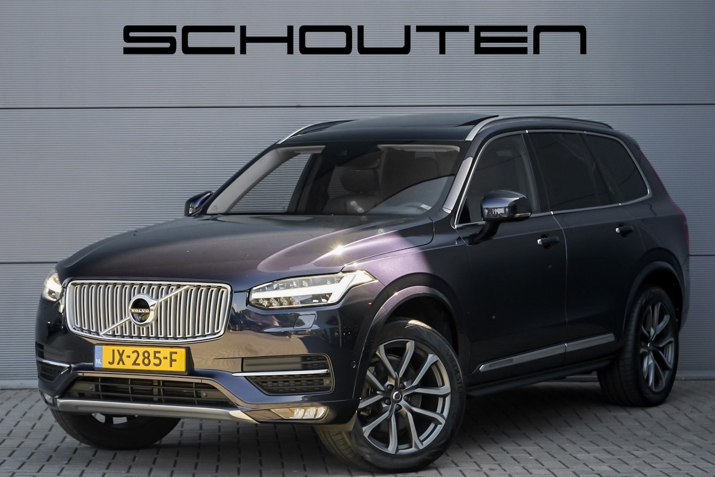 Volvo XC90 - 2.0 T5 AWD Inscription 7-Pers Pano 360° Canera Trekhaak - AutoWereld.nl