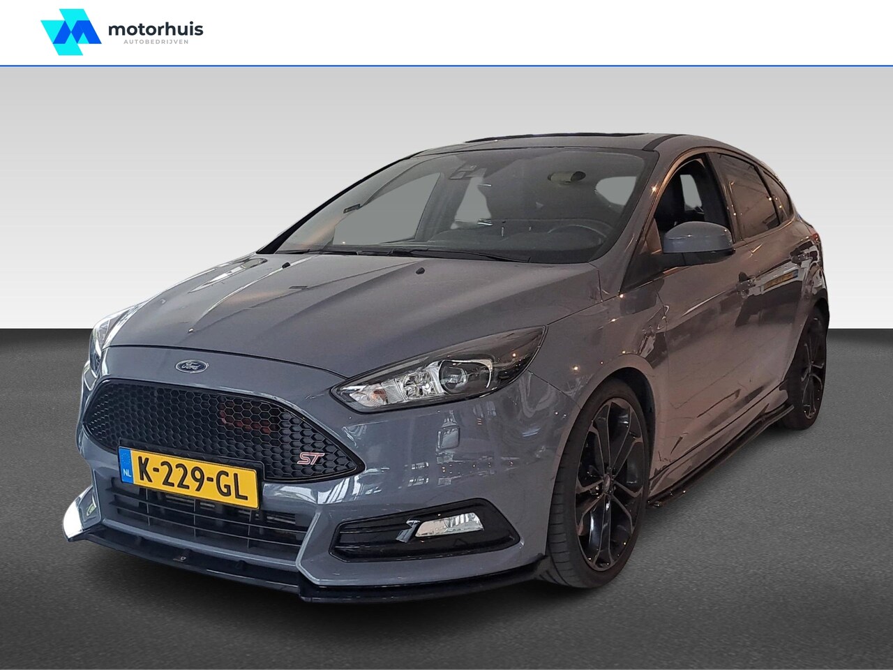 Ford Focus - 2.0 EcoBoost ST 250pk 5-deurs - AutoWereld.nl