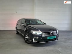 Volkswagen Passat Variant - 1.4 TSI PHEV GTE Business|AUT|PANO|CAM|KEYLGO|VIRTUAL|TREKHK|MASSGE|STOELVERW|&MEER