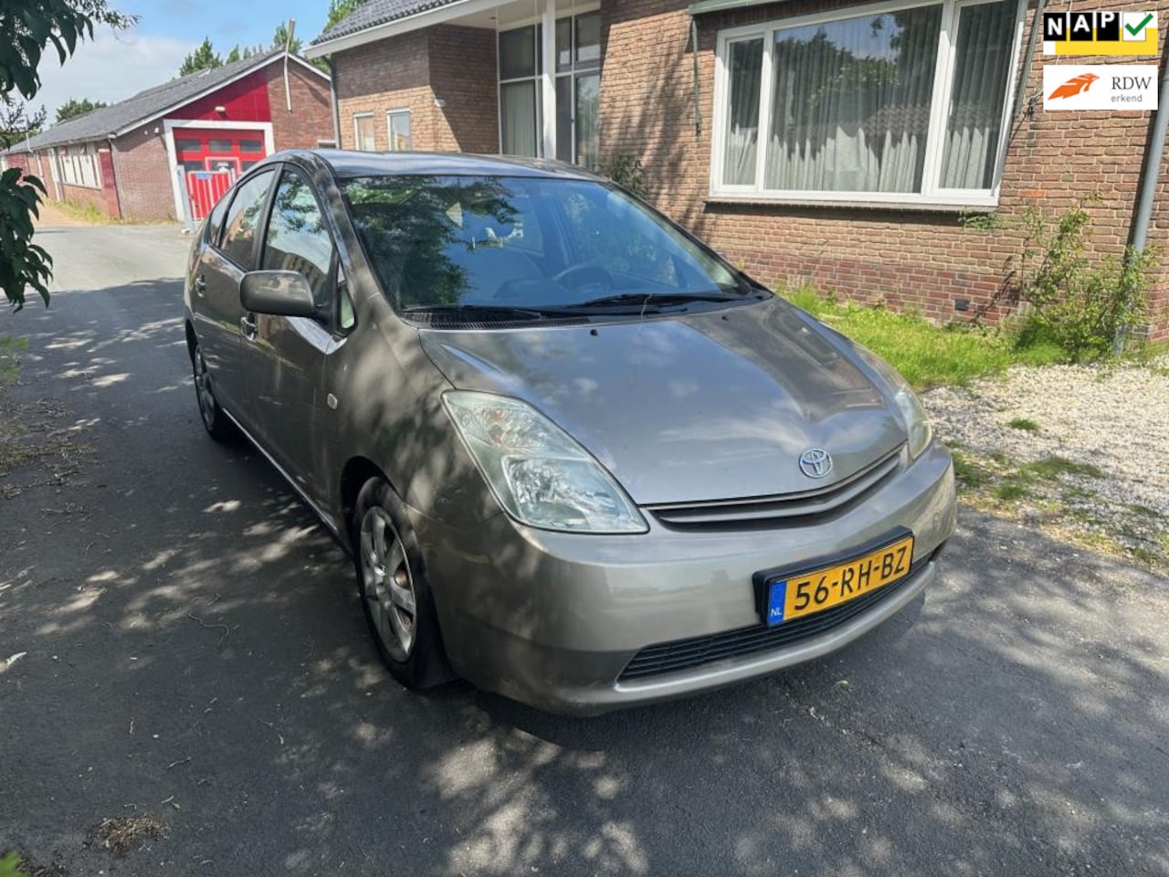 Toyota Prius - 1.5 VVT-i klimaat nap apk dealer onderhoud - AutoWereld.nl