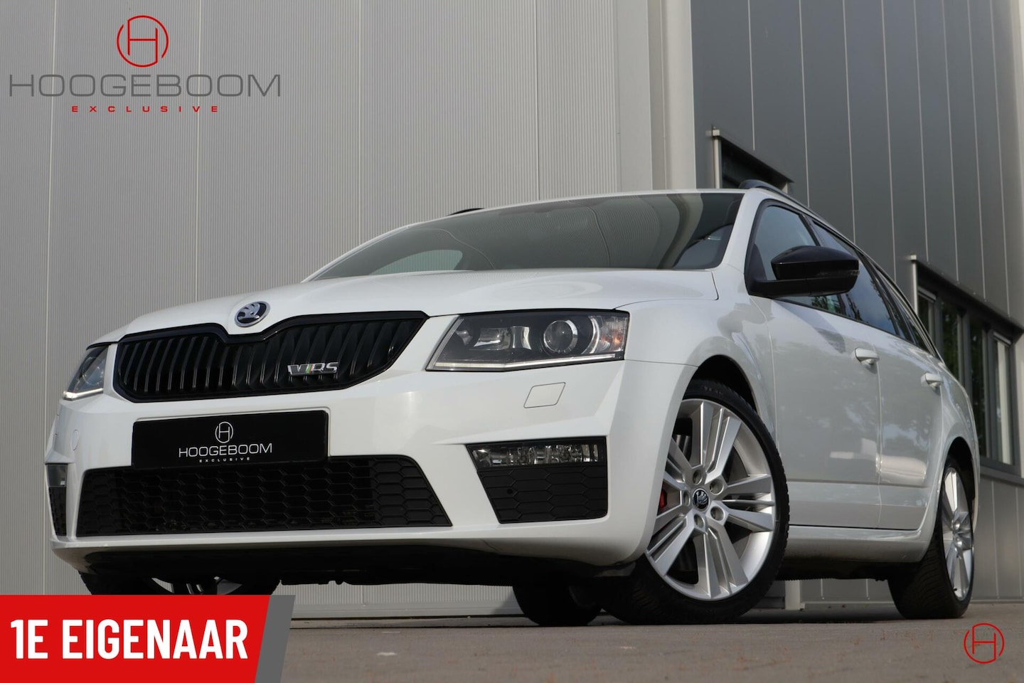 Skoda Octavia Combi - 2.0 TSI RS DSG 220 PK / 1e eigenaar / Keurig onderhouden / Luxe - AutoWereld.nl